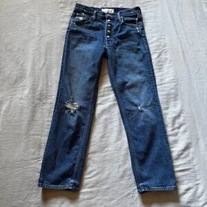 MOTHER Denim The Pixie Tomcat Ankle Jeans "Born To Bite" – Distressed High Rise